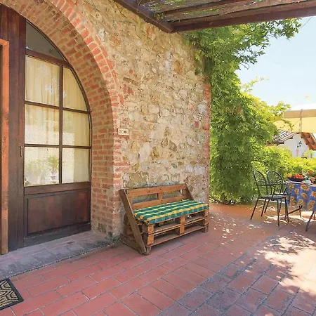 Monterufoli 3v Daire Pomarance